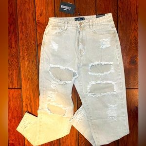NWT Missguided Beige High Rise Ripped Mom Jeans